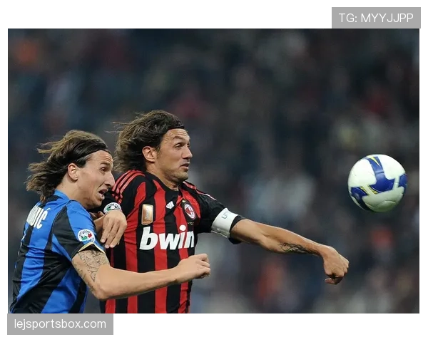 哲科与伊布射手角色差异如何导致禁区触球分布分化